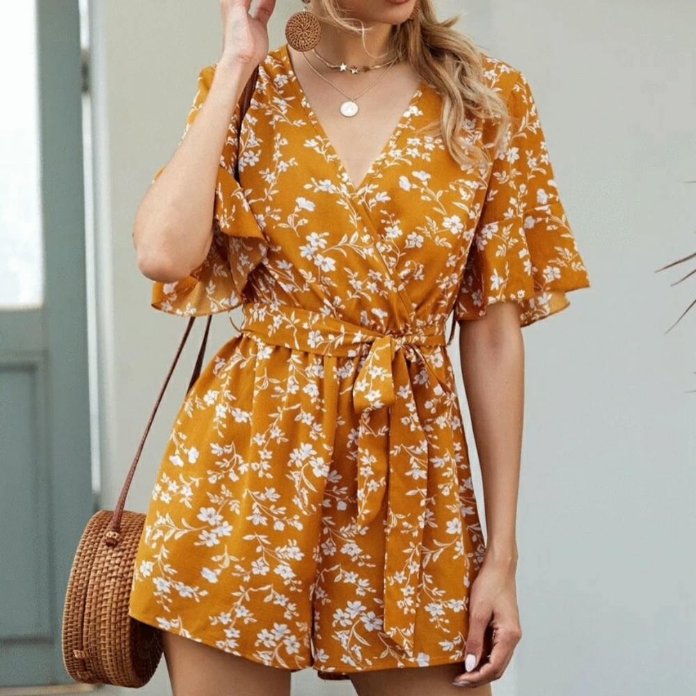 Floral Romper Jumpsuit - Picture 1 of 6